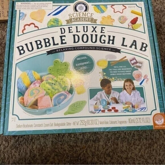 Science Academy: Deluxe Bubble Dough Lab - Picture 2 of 2